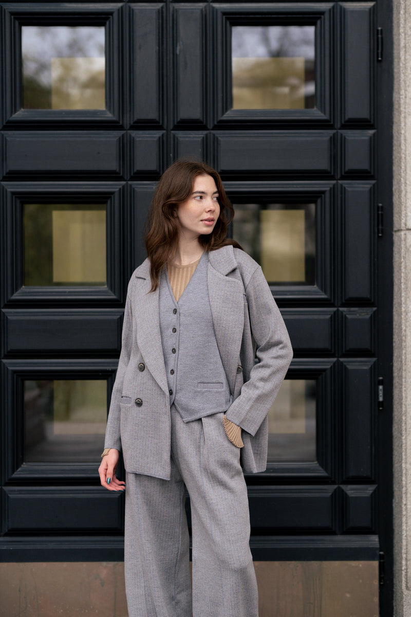 Forza Pinstripe Knitted 100% Merino Blazer Light Grey *NEW*