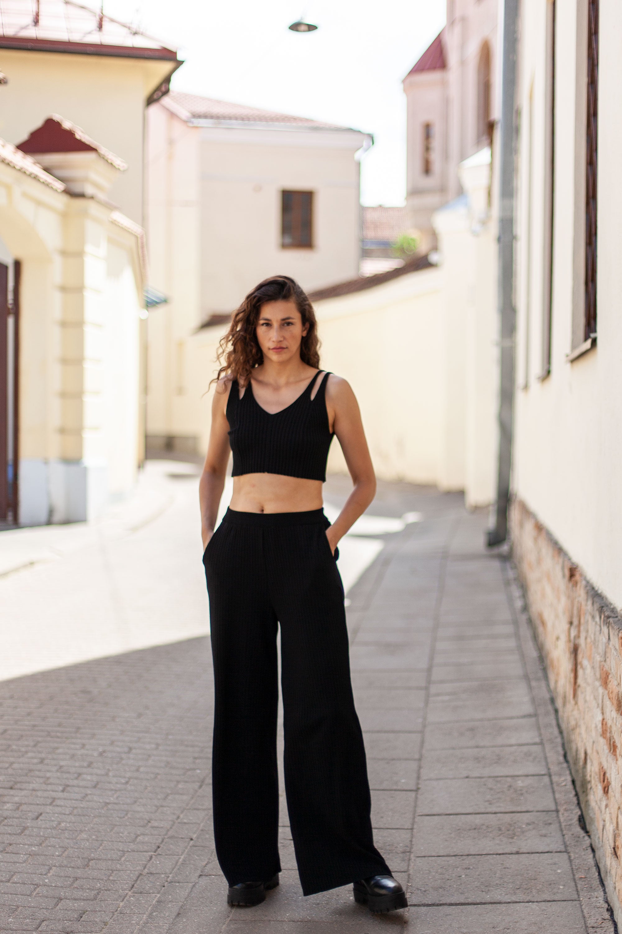 Donna Ribbed Crop Top Black